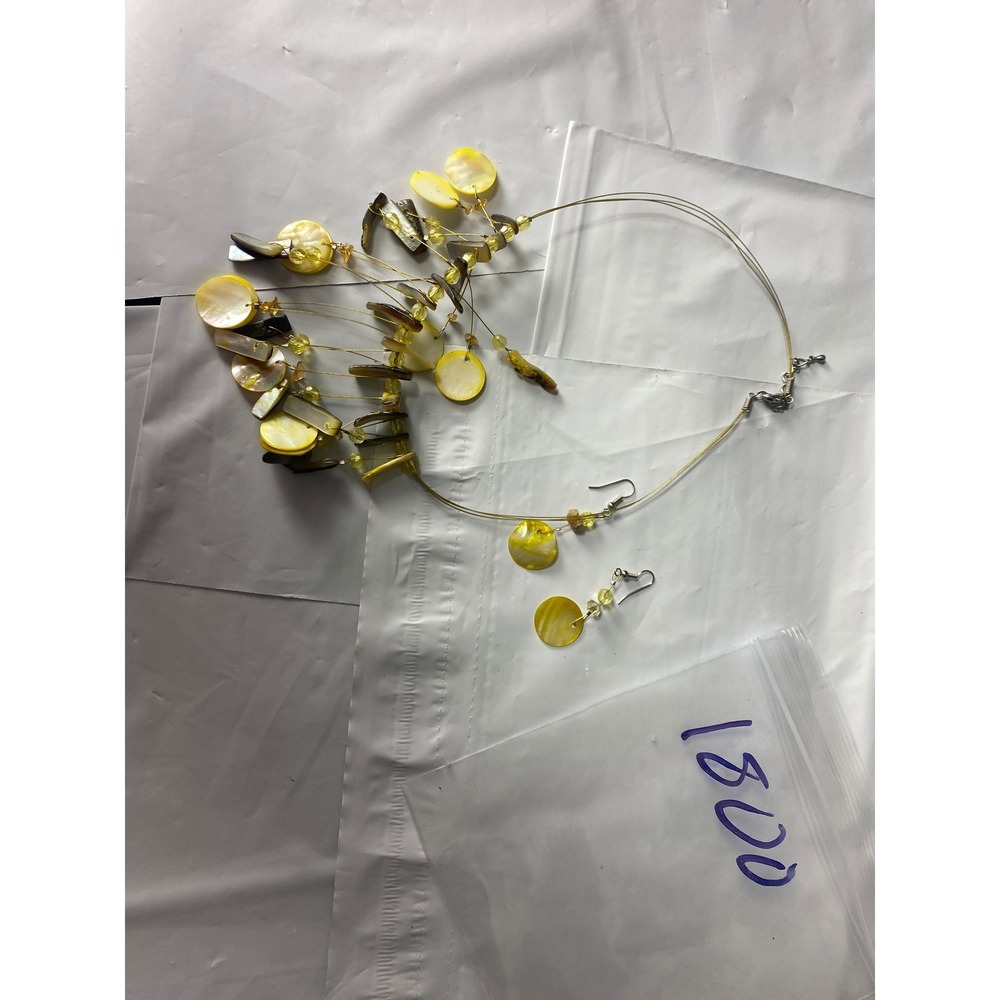 Boho Yellow Shell Necklace & Earrings Set